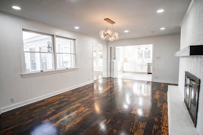 Building Photo - 7205 Canmore Ln NW