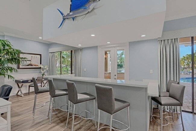 Building Photo - 2320 Treasure Isle Dr