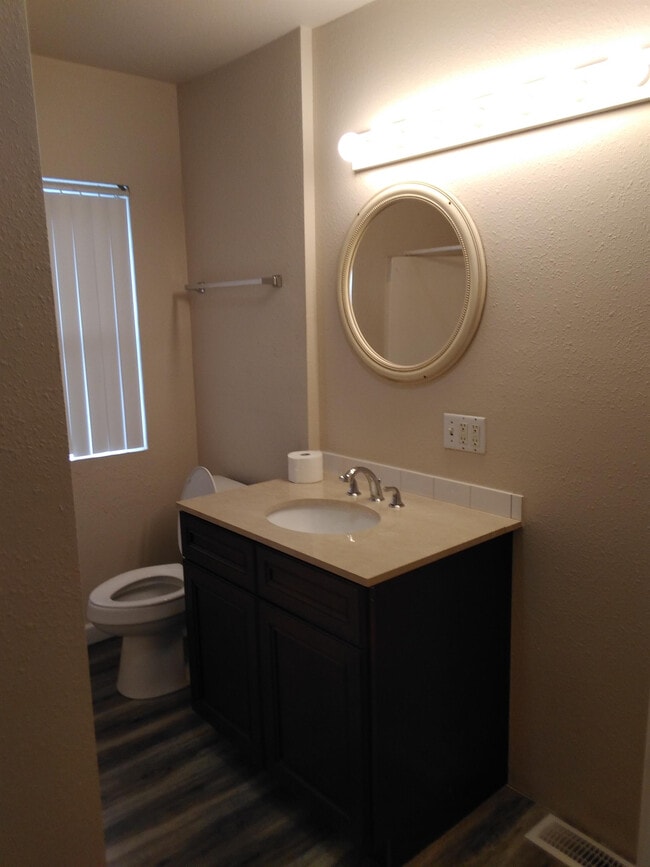 Building Photo - 701 S James St