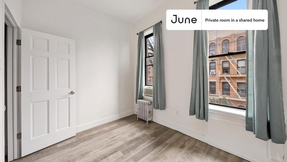 Building Photo - Room in Shared 2 bed/1 bath home