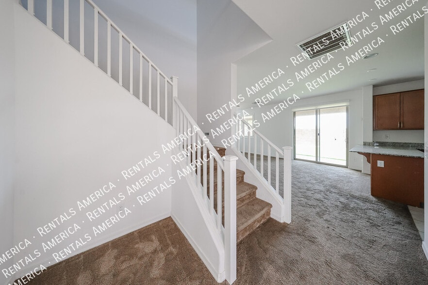 Building Photo - 13487 N 174th Ave