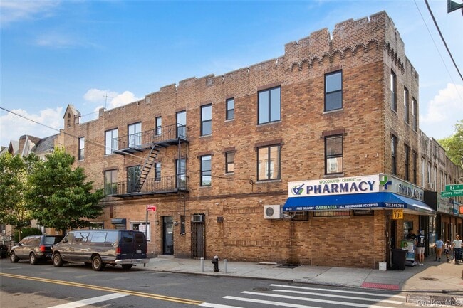 Building Photo - 86-22 Jamaica Ave