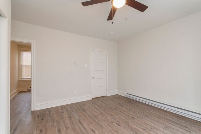 Building Photo - Beautiful 3-Bed/1.5 Bath Home Located in N...