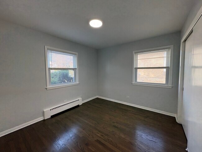 Building Photo - 311 Prairie Ave