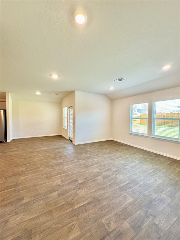 Building Photo - 150 Galanthus Ct