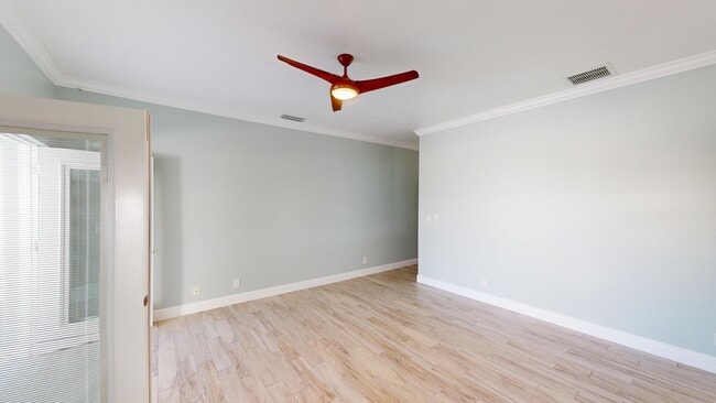 Building Photo - 959 N Hwy A1A