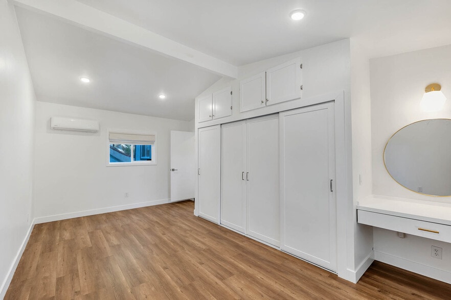 Primary - 5338 Campo Rd