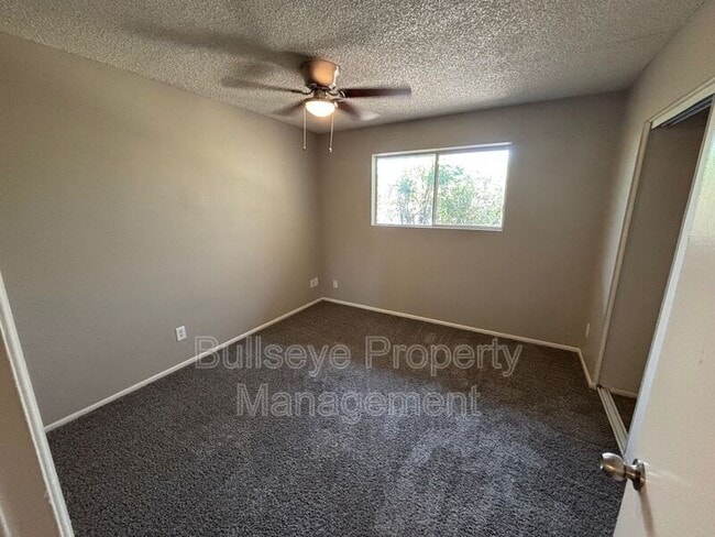 Building Photo - 5322 W Caron St