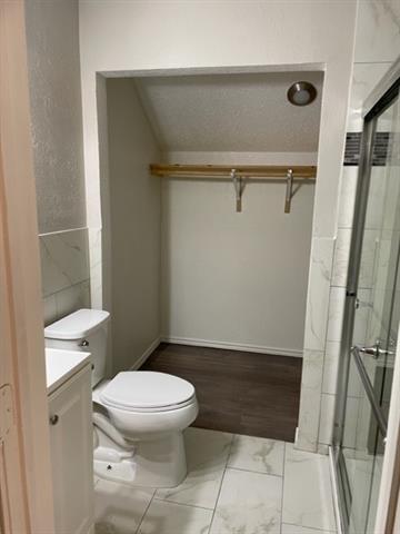 Building Photo - 9831 W Walnut St