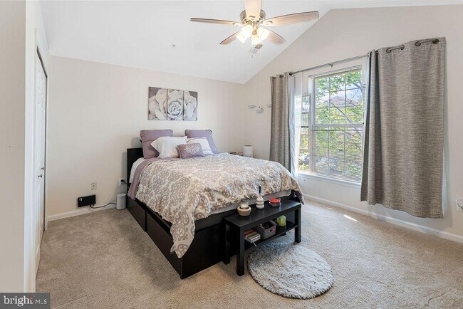 Building Photo - 6223 Wild Swan Way