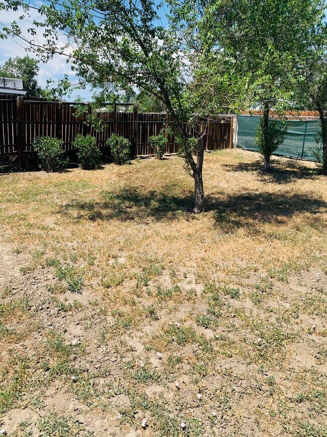 Building Photo - Updated 2 Bedroom 1.5 Bath in Westminster