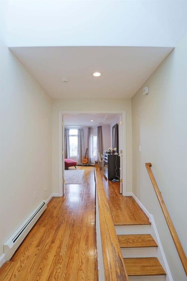 Building Photo - 443 Wilfred Terrace