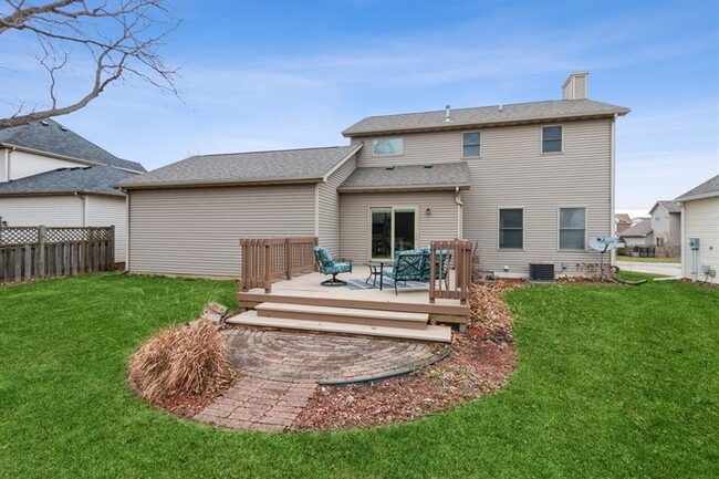 Building Photo - 2620 Camden Dr