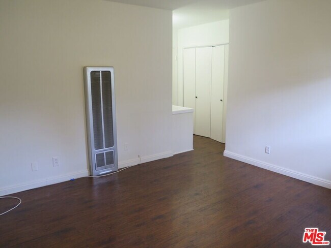 Building Photo - 12492 Gilmore Ave