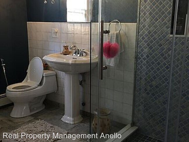 Building Photo - 3 br, 2 bath House - 789 Alps Road