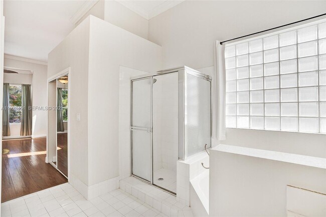 Building Photo - 345 SW 188th Ave