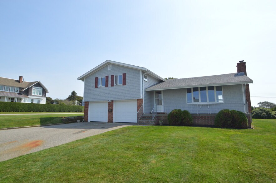 Building Photo - 8 Chartier Cir