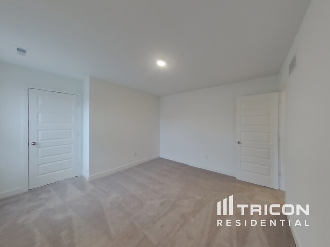 Building Photo - 11437 Hartwell St