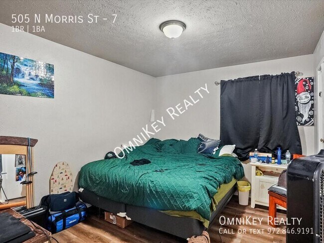 Building Photo - 505 N Morris St