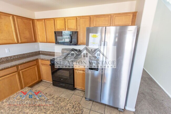 Building Photo - 40510 W Hayden Dr