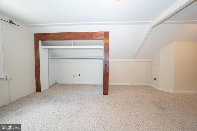 Building Photo - 418 Weadley Rd