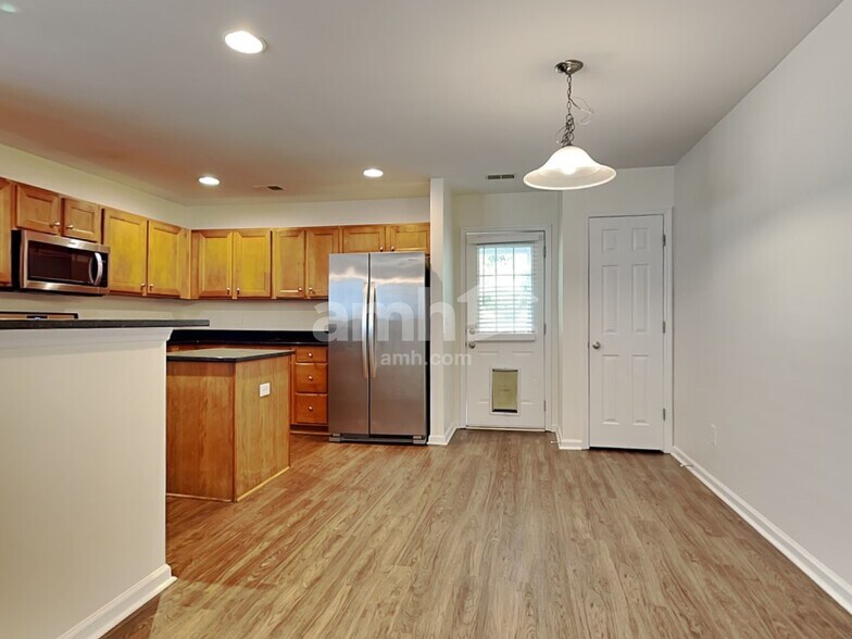 Building Photo - 1209 Wild Goose Trail