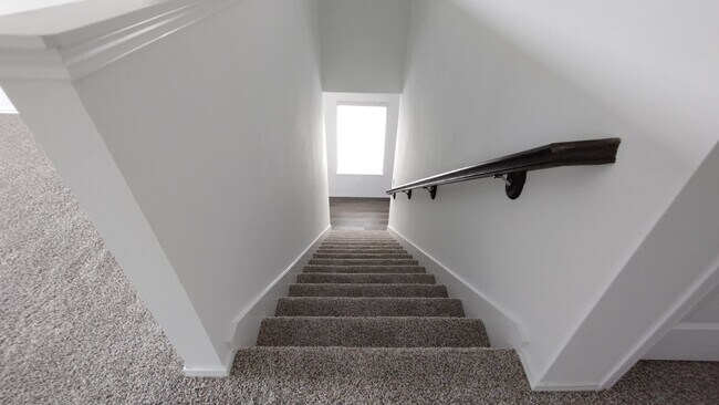 Building Photo - 24315 Saddlestone Green Dr