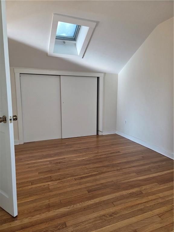 Building Photo - 32 Farewell St