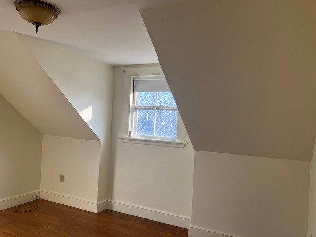 Building Photo - 4 Saunders St