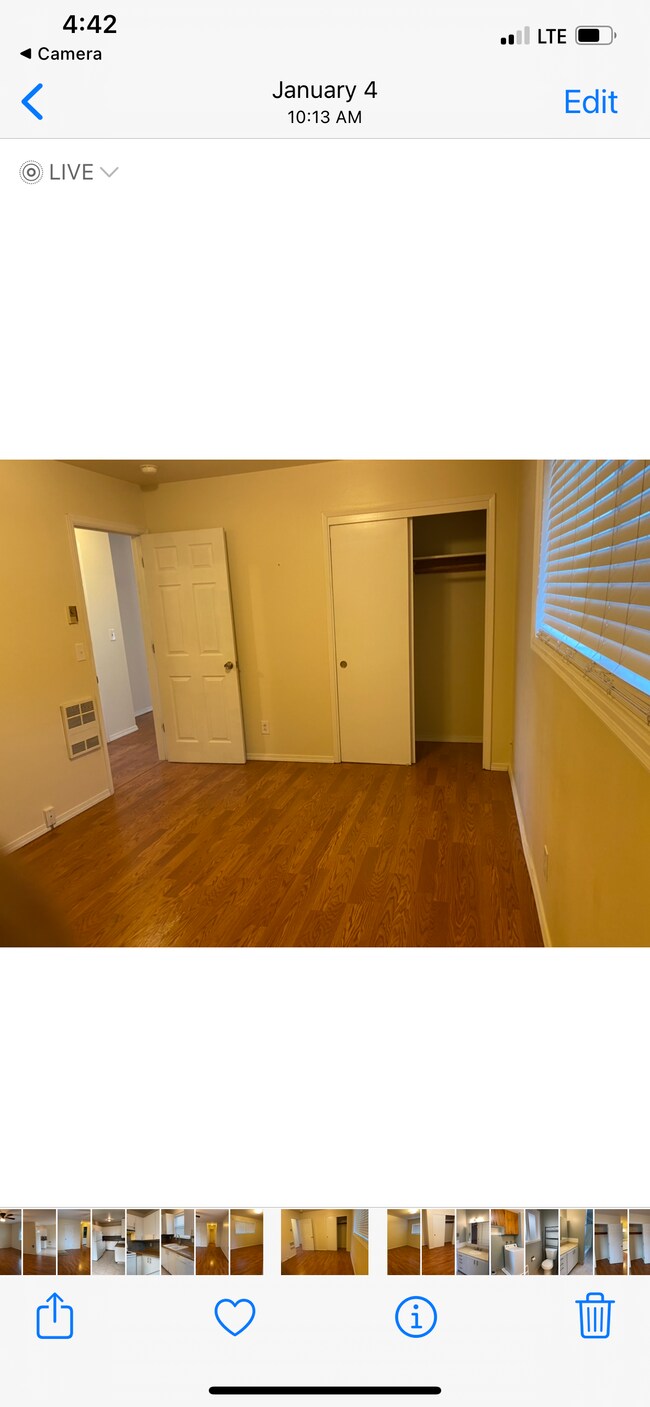 Building Photo - 749 NE 20th Pl