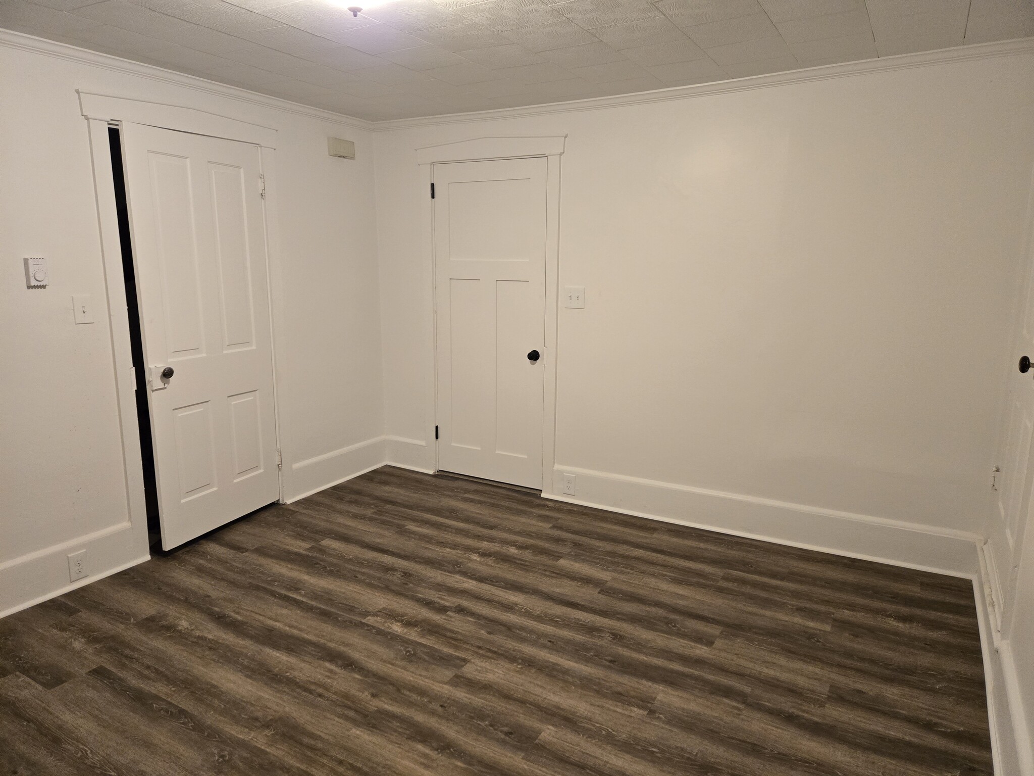 Building Photo - 2 twin brook rd