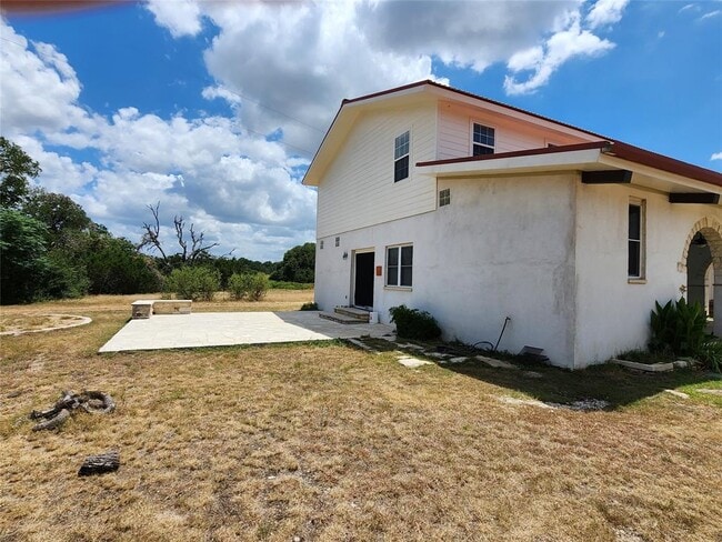 Building Photo - 500 Spring Creek Rd
