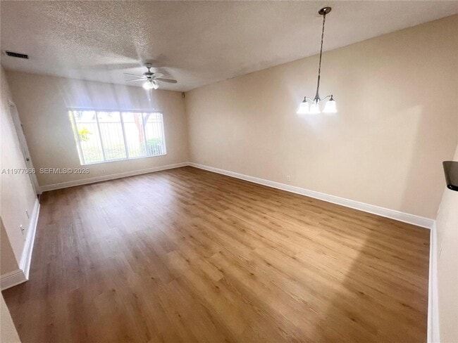 Building Photo - 4259 SW 10th Ct