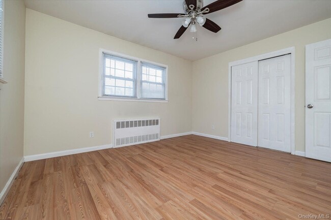 Building Photo - 580 Georgia St