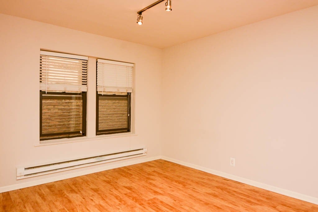 Building Photo - 2839 W Palmer St