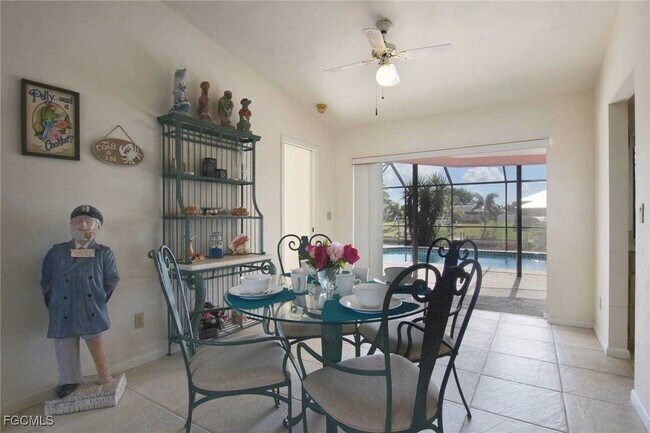 Building Photo - 1422 SE 12th Terrace