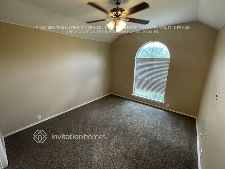 Building Photo - 713 St Matthew Dr