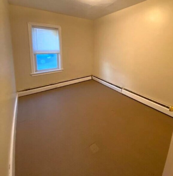 Building Photo - 399-401 Orms Street