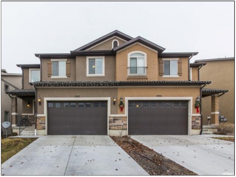 Building Photo - 2668 Cottonwood Dr