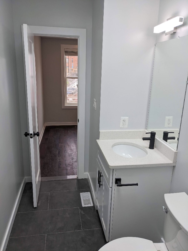 Building Photo - 1932 4th St NE