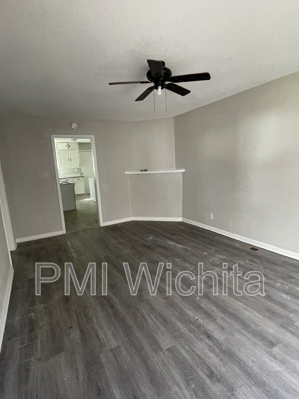 Building Photo - 1851 S Grove St