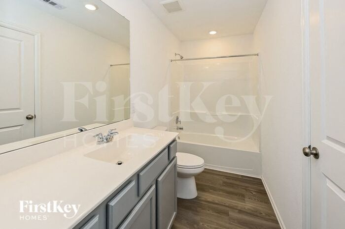 Building Photo - 6221 Arcadia Sound Ln