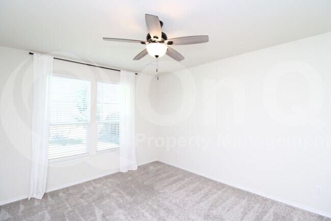 Building Photo - 5616 Cherrywood Wy