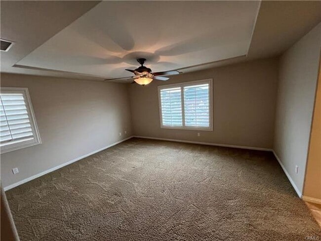 Building Photo - Canyon Hills Home