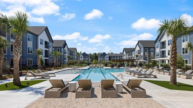 Building Photo - 1000 Marlowe Vis Pl