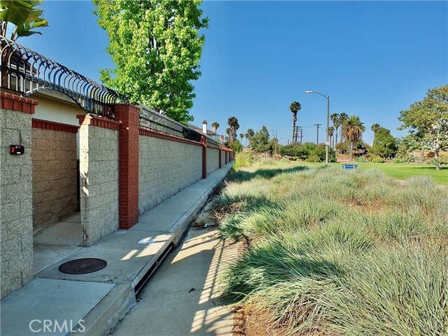 Building Photo - 6225 Napoli Ct