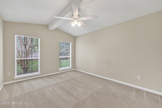 Building Photo - 12799 Glade Springs Dr S