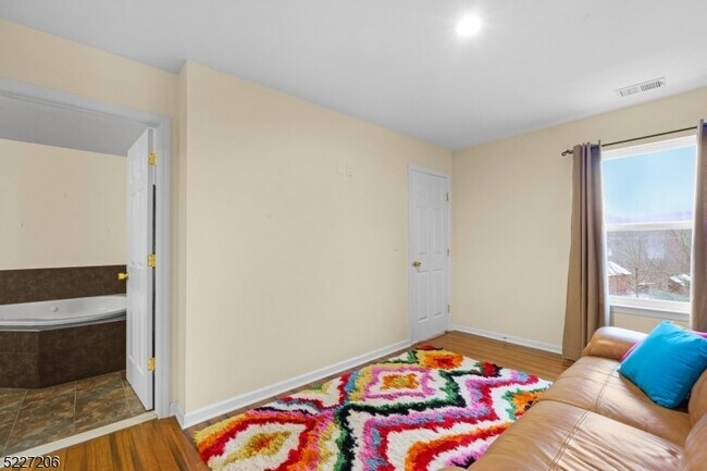 Building Photo - 70 Alvin Sloan Ave