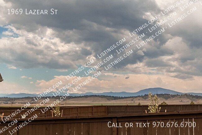 Building Photo - Spacious and Beautiful Single Family Home