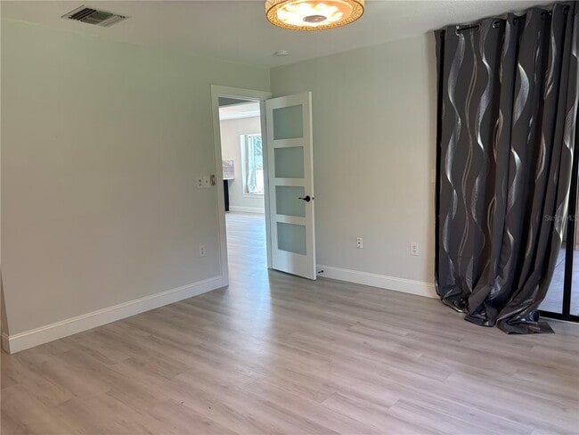 Building Photo - 996 N Beneva Rd